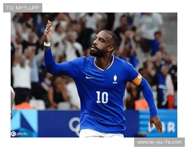 拉卡泽特:法国锋线新希望,展现不凡进攻实力 拉卡泽特:法国锋线新希望,展现不凡进攻实力