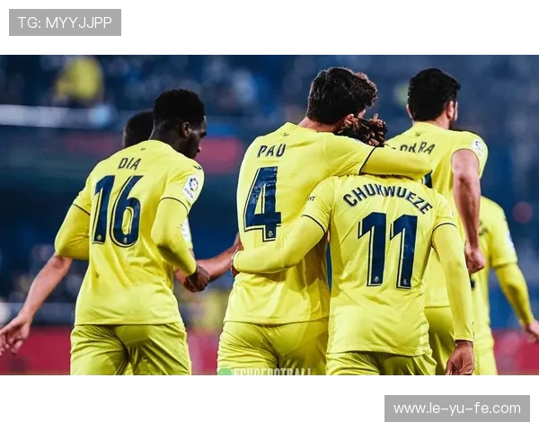 雷吉纳赛场精彩纷呈，球队展现顽强斗志赢得球迷喝彩